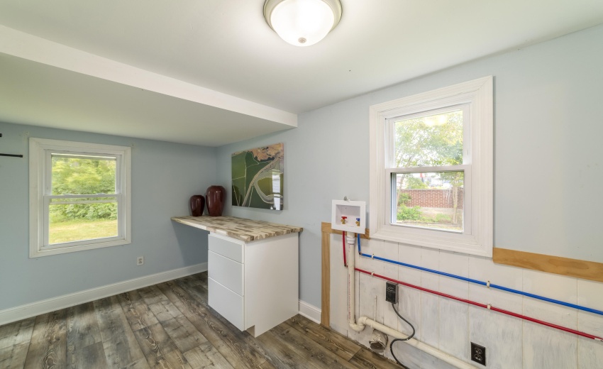 KUtility58North0036