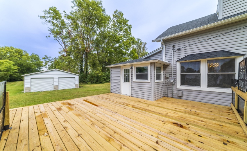MDeck58North0010