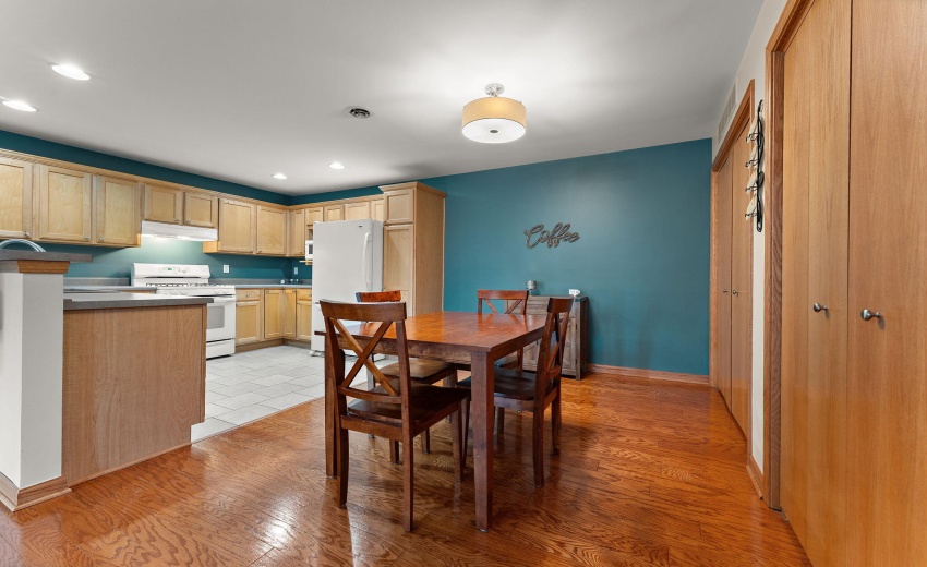 946 Elm Drive