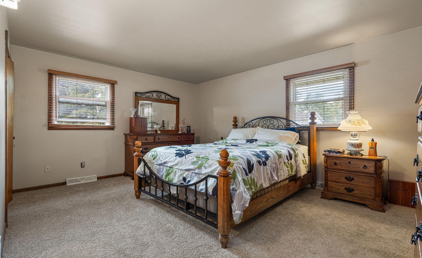11-web-or-mls-DSC01502