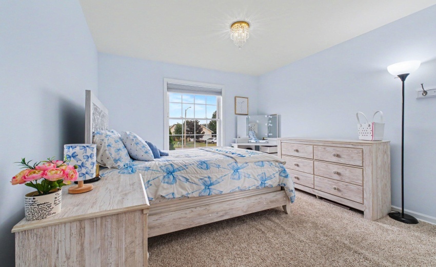 Main 2nd Bedroom