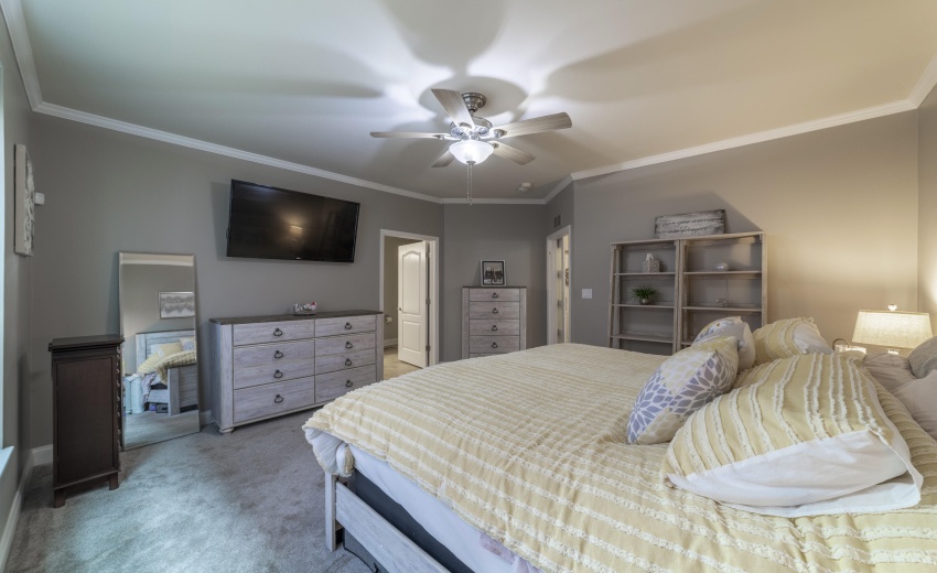 13238 lakeshore 16