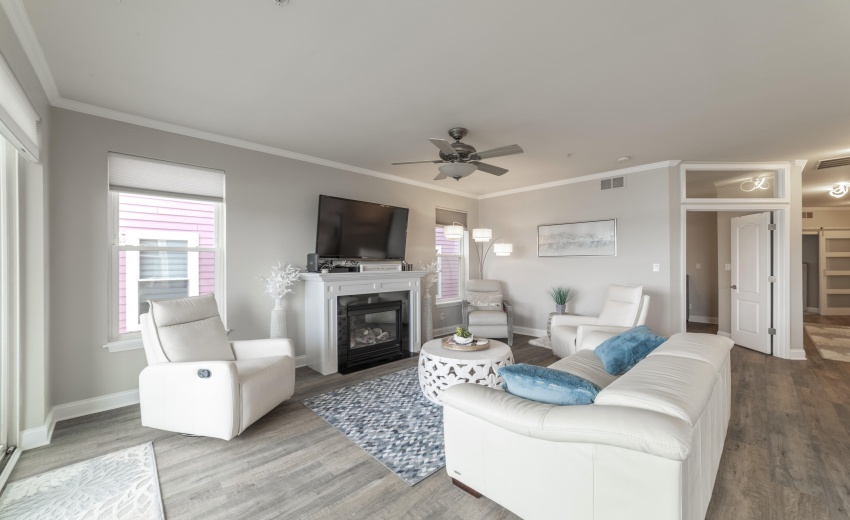 13238 lakeshore 9