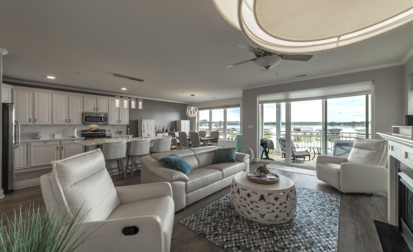 13238 lakeshore 12