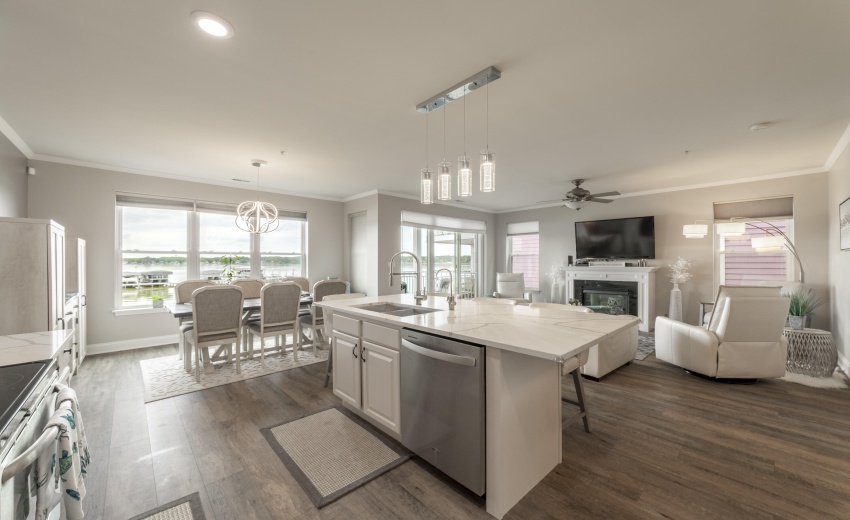 13238 lakeshore 8