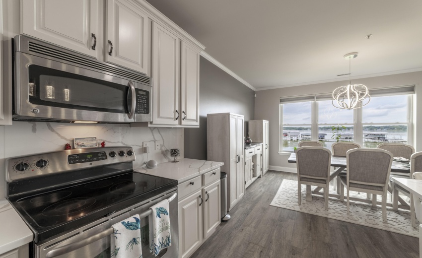 13238 lakeshore 7