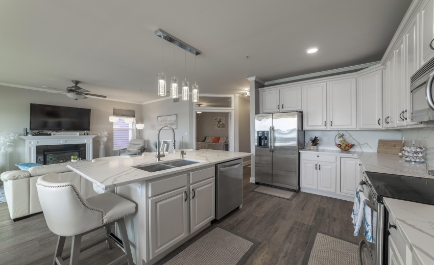 13238 lakeshore 6