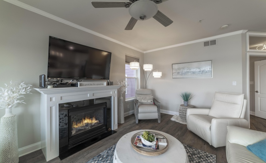 13238 lakeshore 14
