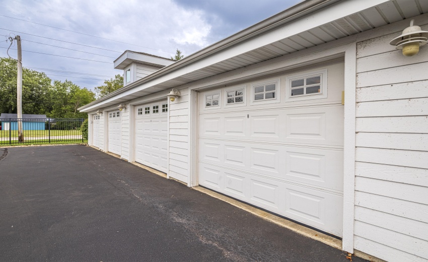 13238 lakeshore 26