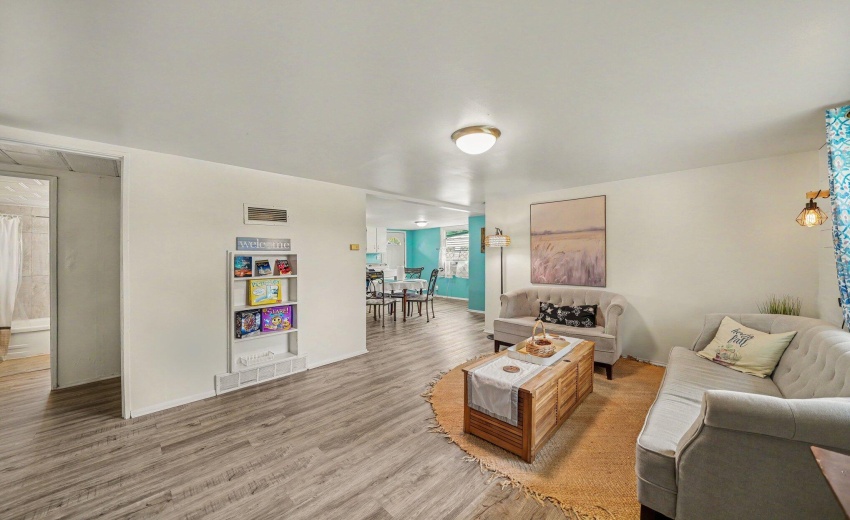Living room to dining