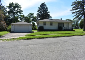 2408 Marshall Street, Gary, Indiana, 3 Bedrooms Bedrooms, 5 Rooms Rooms,2 BathroomsBathrooms,Residential,For Sale,Marshall,NRA841575