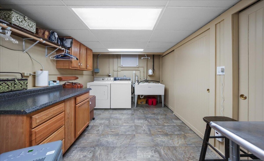 Basement Laundry Room