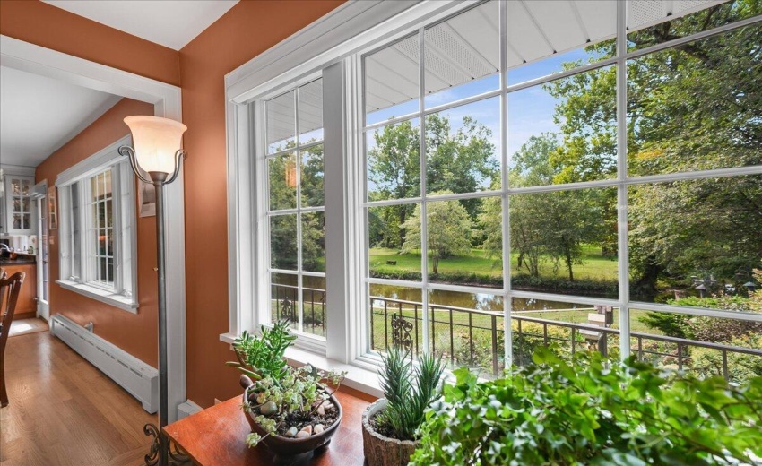 Dining Room Pond View