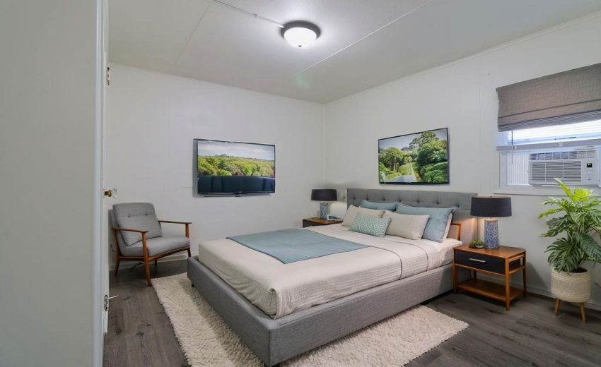 3988Fillmore(MLS)-14 - Bedroom - Modern