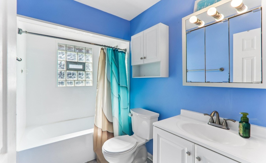 21-web-or-mls-Gordon Dr-S1409-023