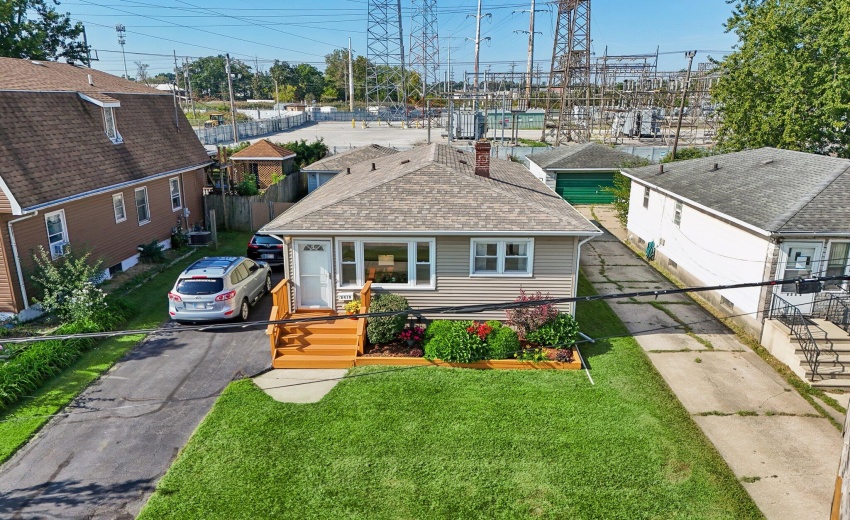 32-web-or-mls-Gordon Dr-S1409-035