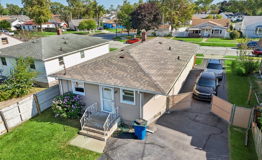 36-web-or-mls-Gordon Dr-S1409-049