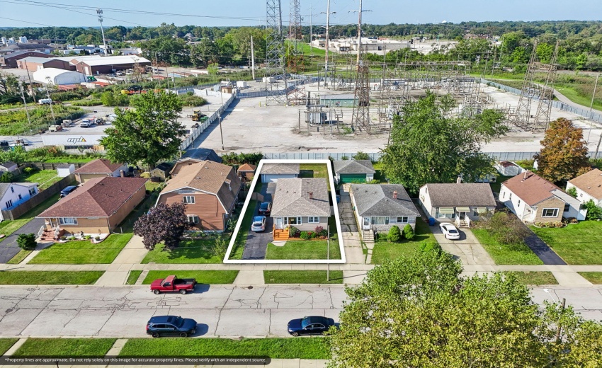 37-web-or-mls-38-print-Gordon Dr-S1409-0