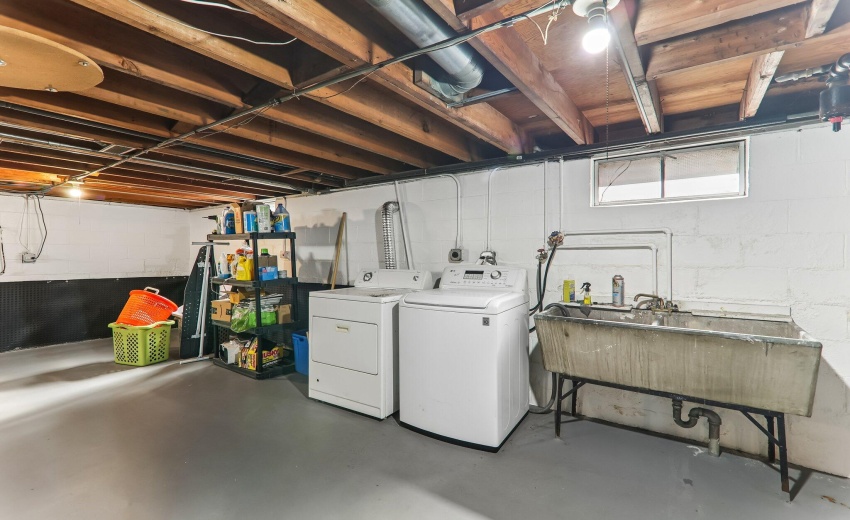 22-web-or-mls-Gordon Dr-S1409-024