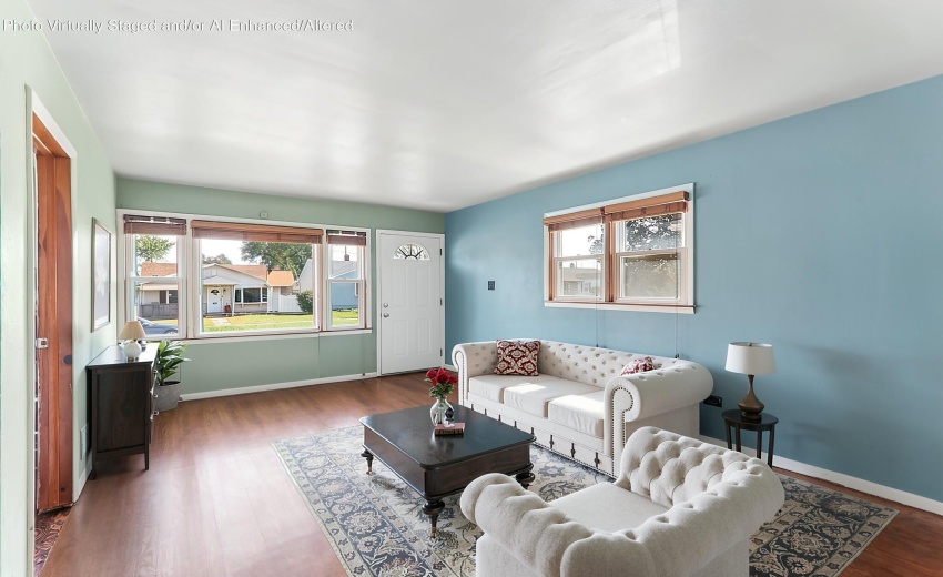 2-web-or-mls-Gordon Dr-S1409-018 (1)
