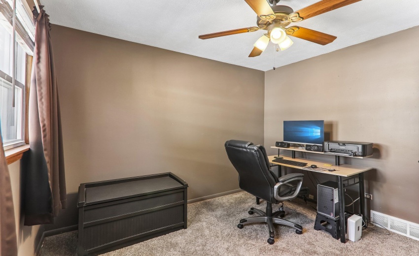 11-web-or-mls-Gordon Dr-S1409-013