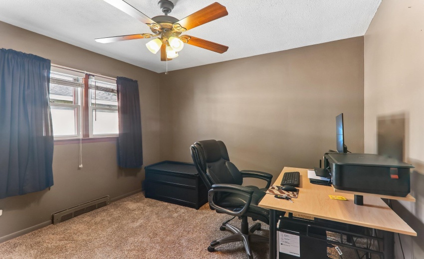 12-web-or-mls-Gordon Dr-S1409-014