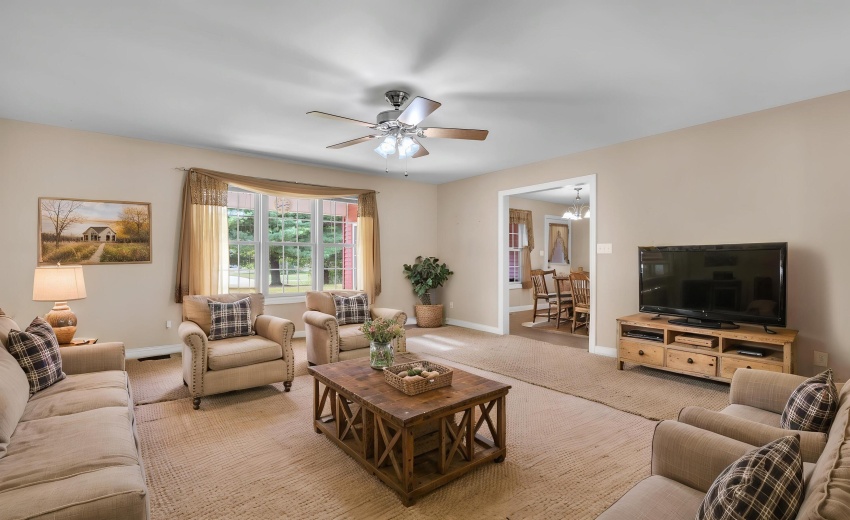 RS600195 - Living Room - Farmhouse - 13