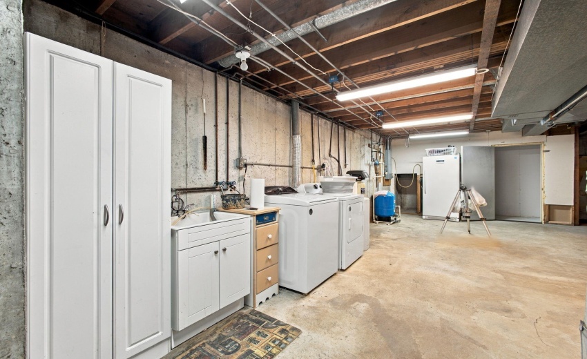 81-web-or-mls-img-0353-jpg