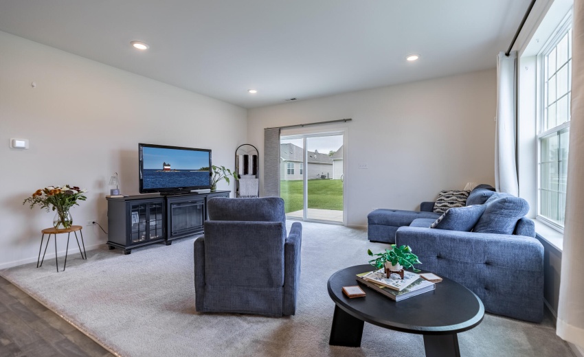 5981 E 116th-23