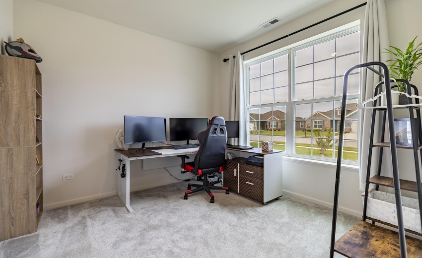 5981 E 116th-12