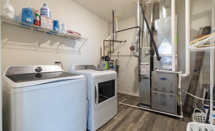 5981 E 116th-35