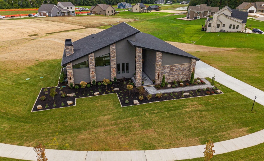 85-web-or-mls-DJI_20260918093215_0955_D