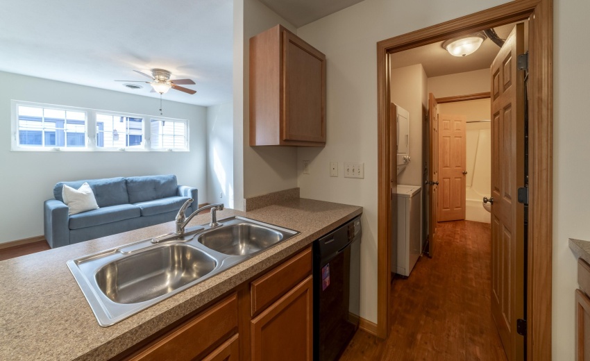 GKitchenCrosby0025