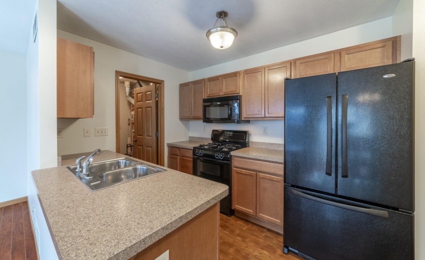 GKitchenCrosby0022