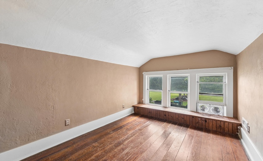 21-Bedroom