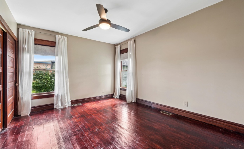 20-Bedroom