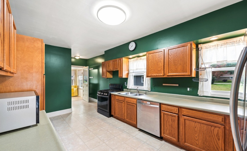 15-Kitchen