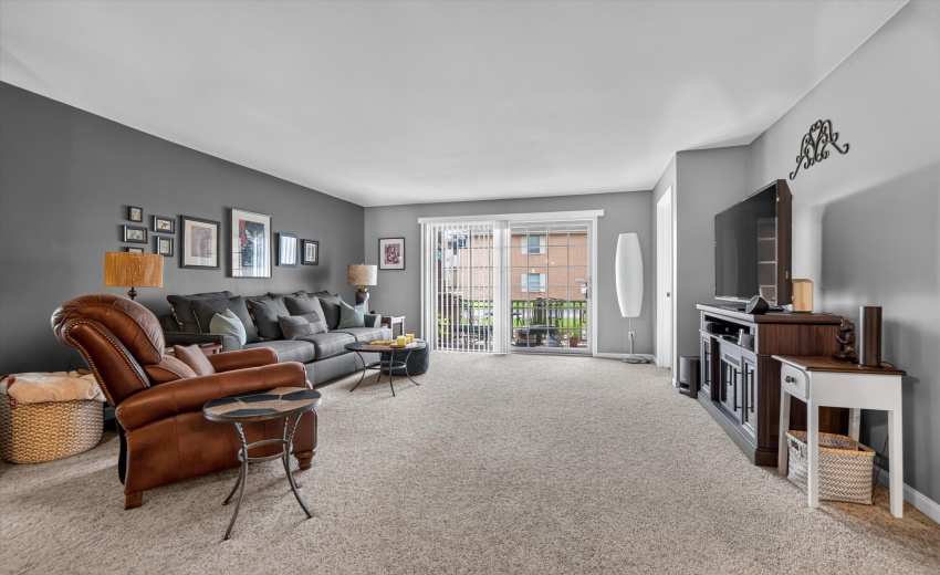 09-9824 Wildwood Ct-09