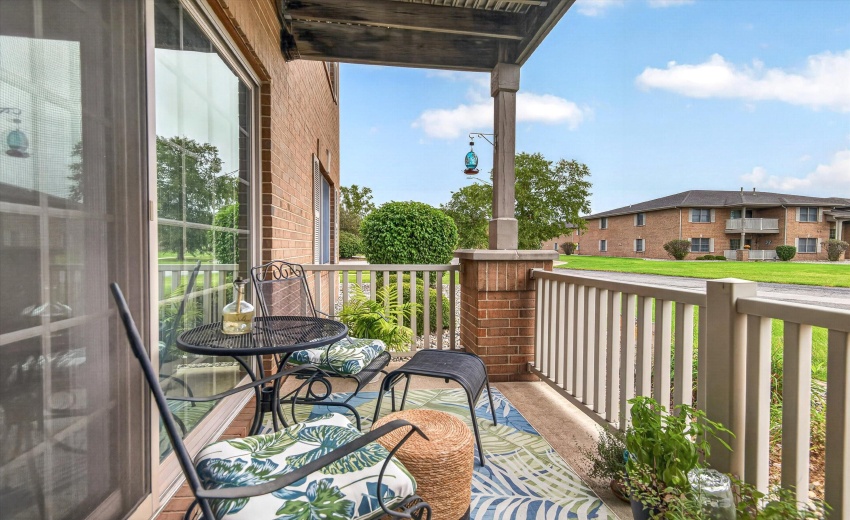 04-9824 Wildwood Ct-04