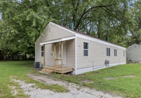 528 Circle Drive, La Porte, Indiana, 4 Bedrooms Bedrooms, 10 Rooms Rooms,2 BathroomsBathrooms,Residential Income,For Sale,Circle,NRA845856 528 Circle Drive, La Porte, Indiana, 4 Bedrooms Bedrooms, 10 Rooms Rooms,2 BathroomsBathrooms,Residential Income,For Sale,Circle,NRA845856