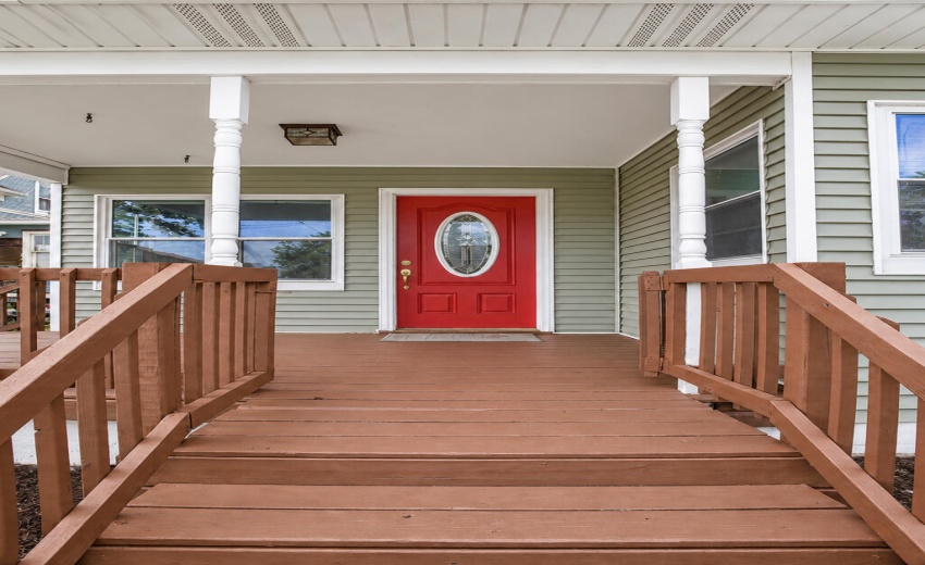 107 N Jackson 15