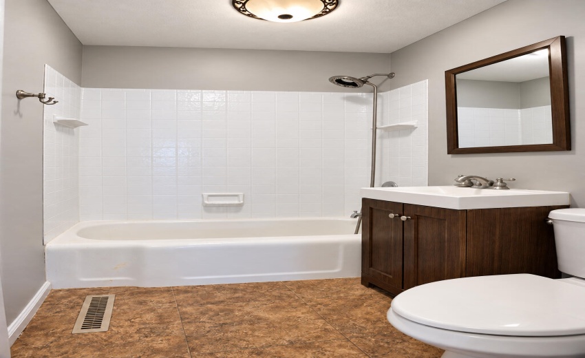 107 N Jackson 2