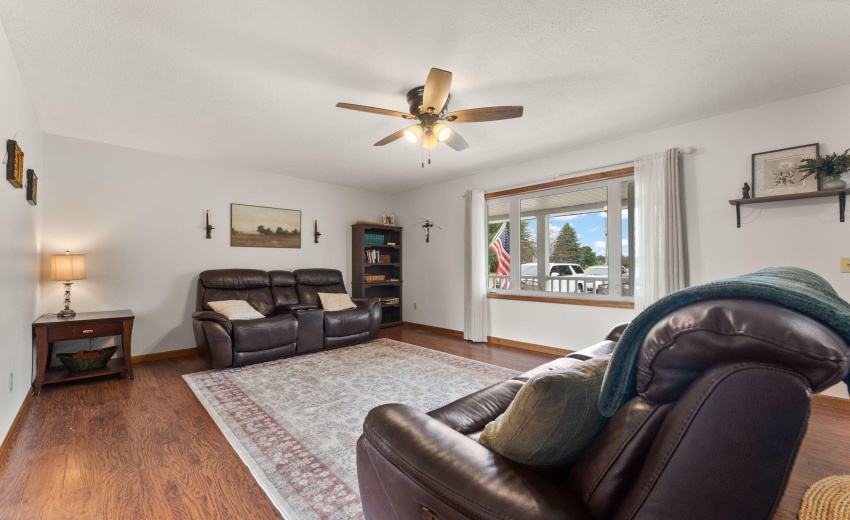 4-web-or-mls-DSC00979