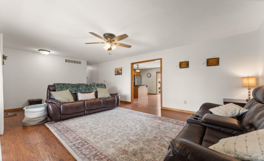 6-web-or-mls-DSC00989