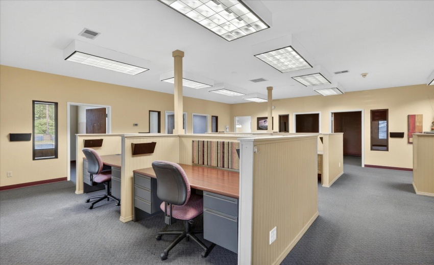 12-245-W-Johnson-Rd-La-Porte-WindowStill