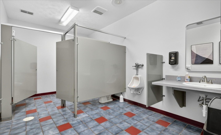 29-245-W-Johnson-Rd-La-Porte-WindowStill