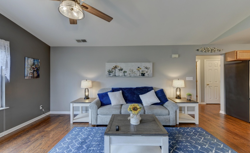 1048 Woodlawn Complete-15
