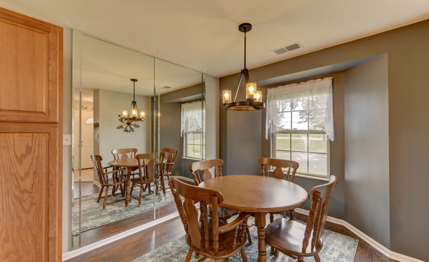 1048 Woodlawn Complete-10