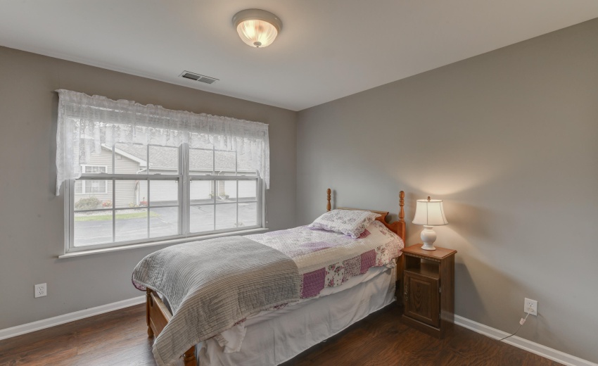 1048 Woodlawn Complete-17