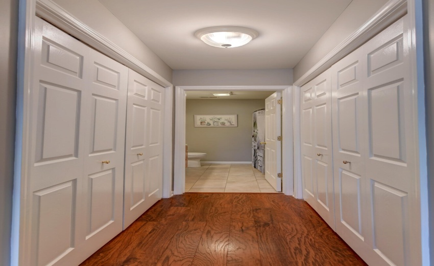 1048 Woodlawn Complete-22